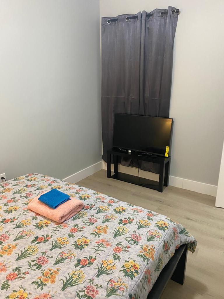 Stylish Room 8Mins To Newark Airport Екстериор снимка