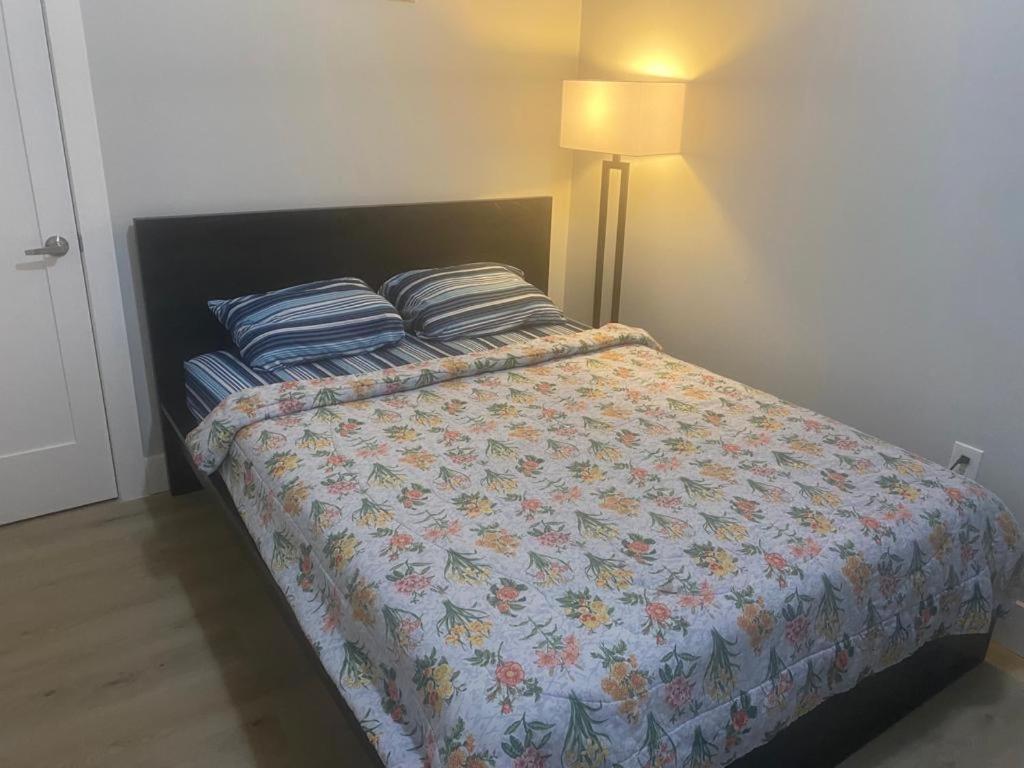 Stylish Room 8Mins To Newark Airport Екстериор снимка