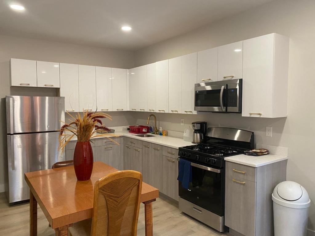 Stylish Room 8Mins To Newark Airport Екстериор снимка